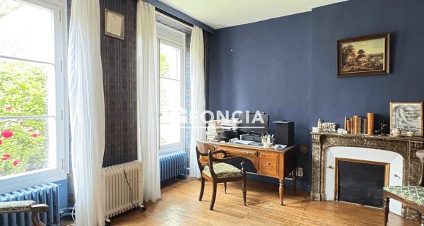 À vendre Maison 9 pièces 203 m² - Beaumont-sur-sarthe 72170