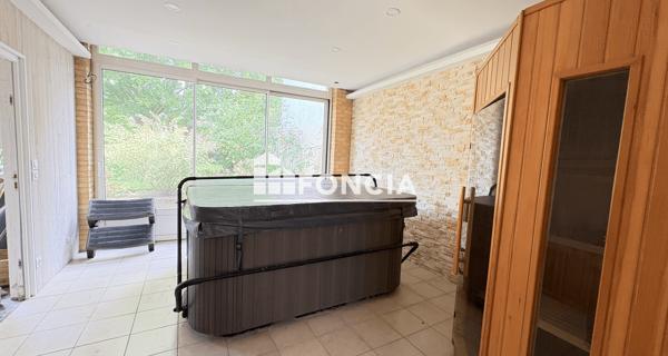 À vendre Maison 9 pièces 203 m² - Beaumont-sur-sarthe 72170