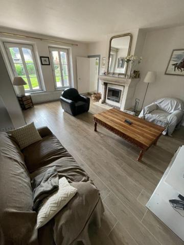 28210 Nogent le roi  130 m2 terrain 525 m2