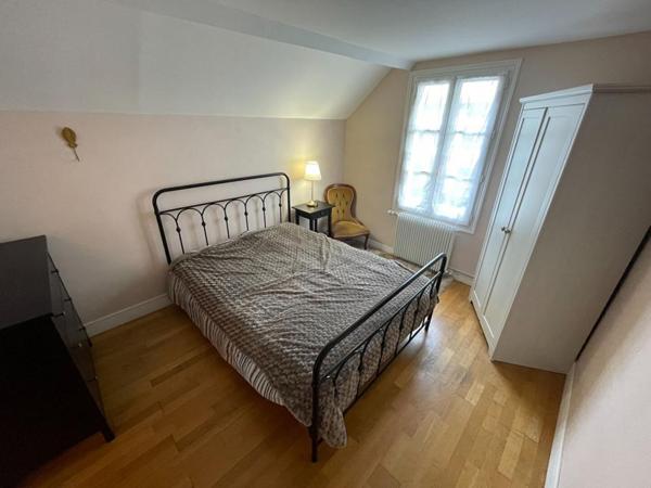 28210 Nogent le roi  130 m2 terrain 525 m2