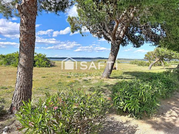 Coup de cœur à Port Fitou : découvrez ce charmant T2 meublé avec jardin, terrasse et vue sur le Canigou, dans un domaine sécurisé au bord de l’étang de Leucate.