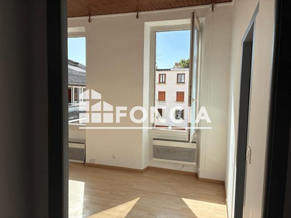 Location Appartement 2 pièces 34.6 m² - 37 BOULEVARD BUREL Marseille 13014