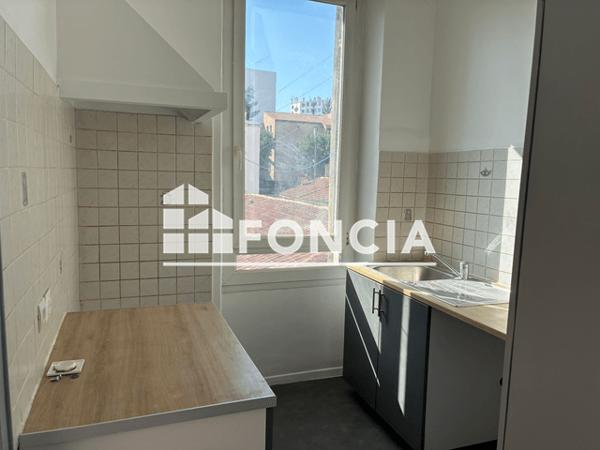 Location Appartement 2 pièces 34.6 m² - 37 BOULEVARD BUREL Marseille 13014
