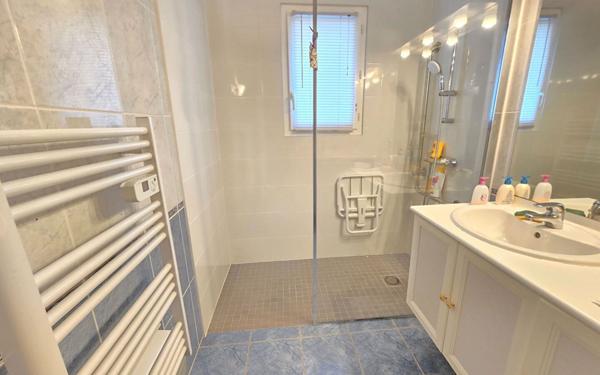 Maison à vendre    4 pièces •  Marans