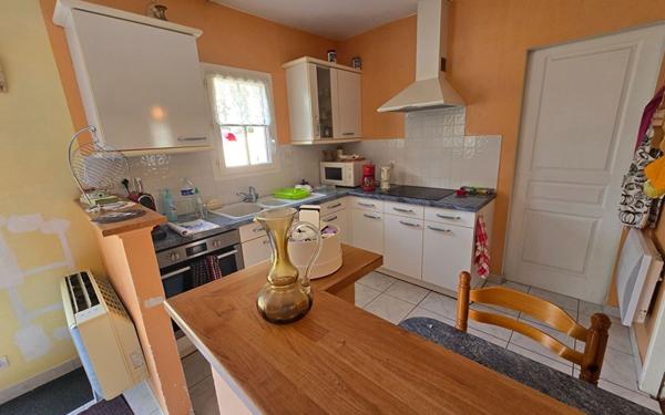 Maison à vendre    4 pièces •  Marans