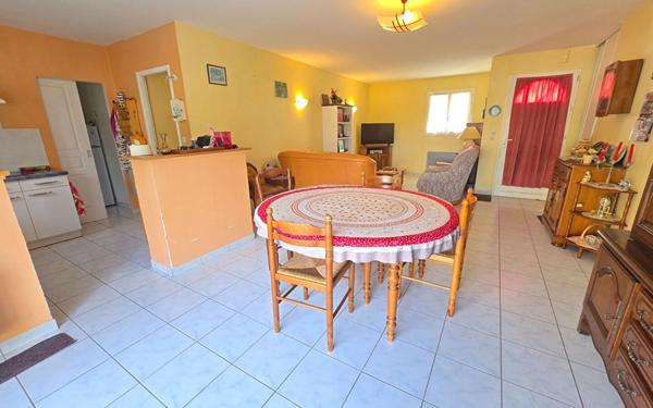 Maison à vendre    4 pièces •  Marans