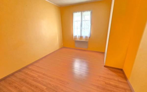 Maison à vendre    4 pièces •  Marans