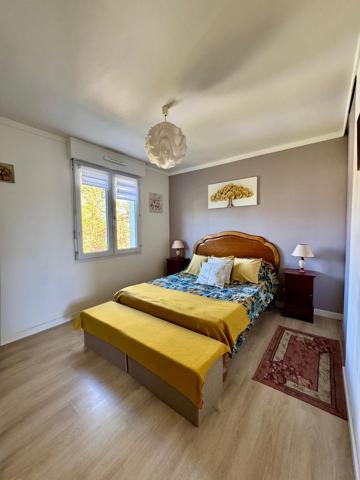 Charmante maison familiale 5 pièces avec garage et jardin