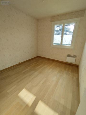 Maison individuelle à vendre à Spay dans la Sarthe (72700), ref : PB-1725