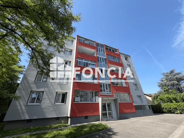 Location Appartement meublé 4 pièces 68.13 m² - LES JUMEAUX Saint Martin D Heres 38400