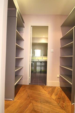 Lyon (69001) T3 + cave - Standing- Hotel de ville- Dispo 22/12/2025 !