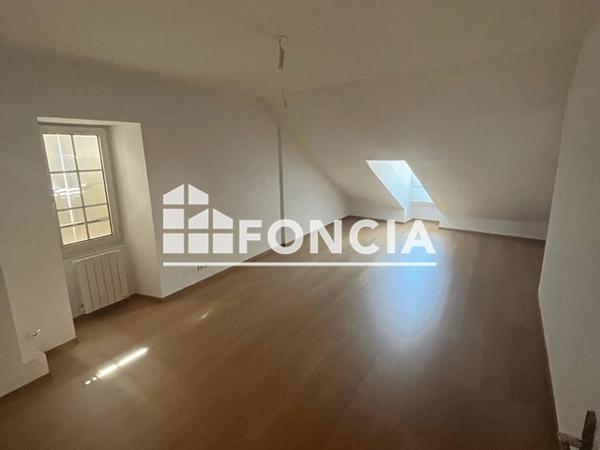 Location Appartement 4 pièces 121.91 m² - PLACE DU MOLLARD Thonon Les Bains 74200