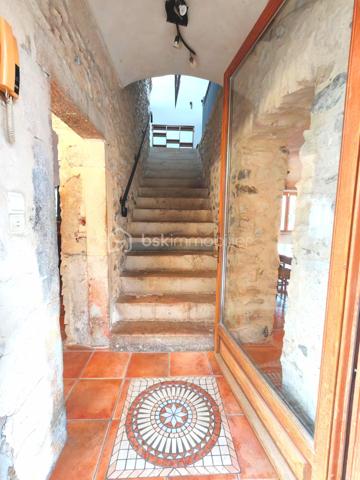 Maison en pierre de 182 m²