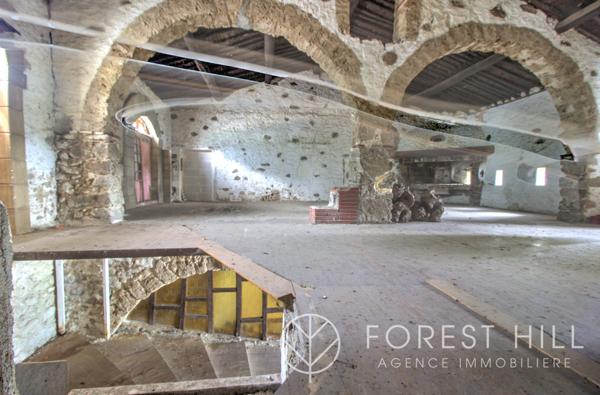 Corsavy (66150) Batisse à rénover