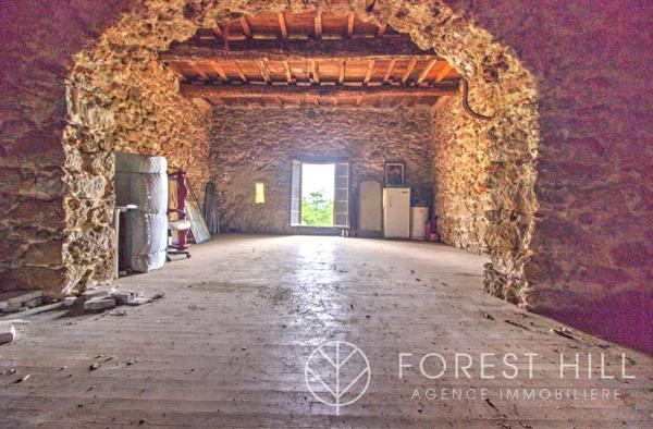 Corsavy (66150) Batisse à rénover