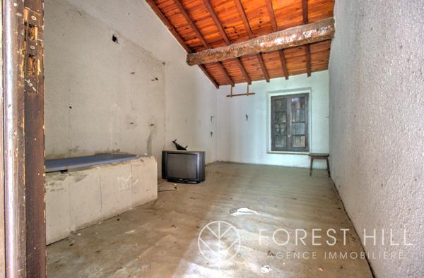 Corsavy (66150) Batisse à rénover