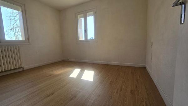 Maison à CLEGUEREC, 56480 - 8 pièces 145m²