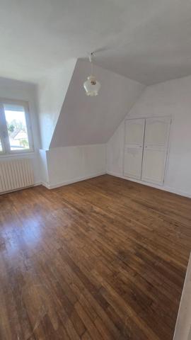 Maison à CLEGUEREC, 56480 - 8 pièces 145m²