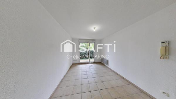 Appartement T2 en rez-de-chaussée avec piscine