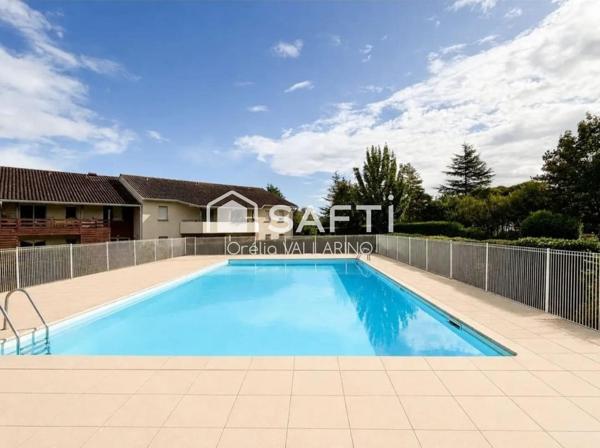 Appartement T2 en rez-de-chaussée avec piscine