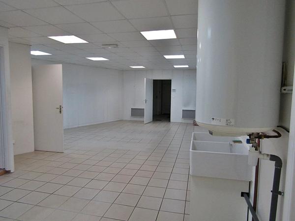 Vente Local commercial 1 pièces 250 m2 à Saint-Dié-des-Vosges