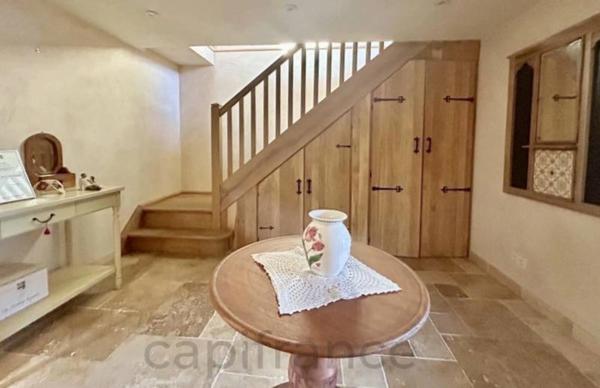 Longère de caractère avec 4 chambres et un studio/gite, secteur Beaulieu sur Dordogne