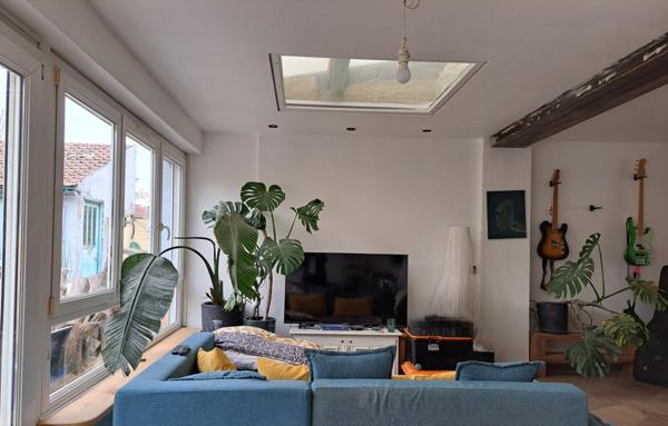 *** Maison rénovée avec jardin – à découvrir sans attendre !***