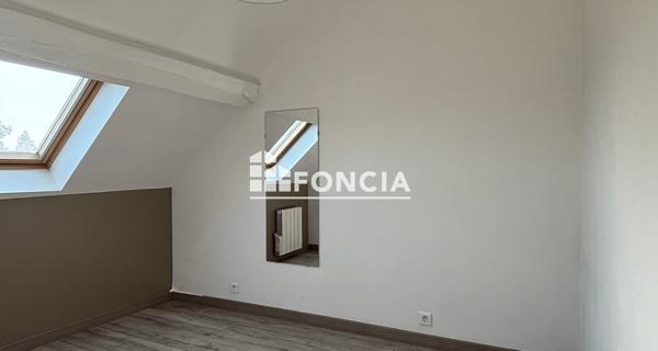 Location Appartement meublé 2 pièces 43.77 m² - ÉTréchy 91580