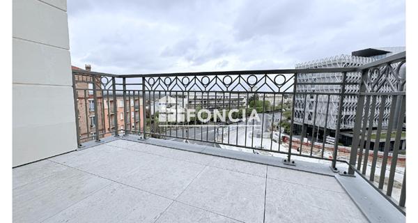 Location Appartement 3 pièces 61.85 m² - Suresnes 92150