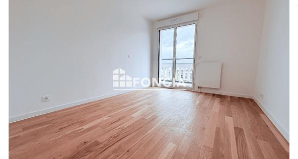 Location Appartement 3 pièces 61.85 m² - Suresnes 92150