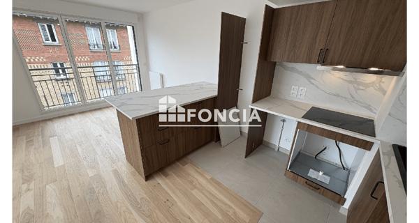 Location Appartement 3 pièces 61.85 m² - Suresnes 92150