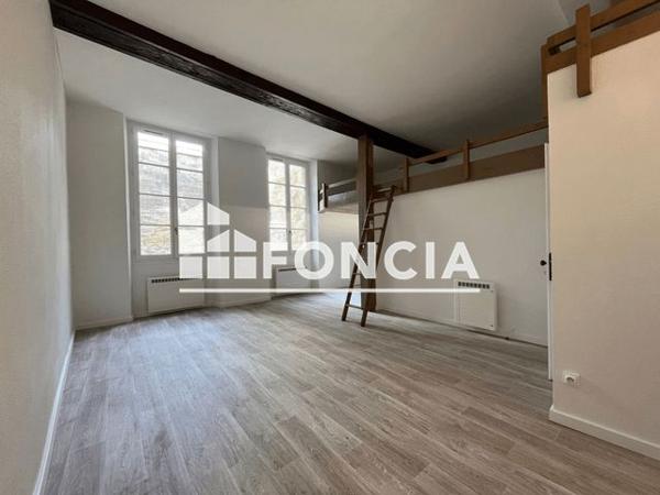 Location Studio 39 m² - 15 RUE FAURE Bordeaux 33000