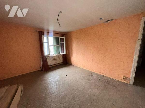 MAISON AVEC JARDIN - NIMES BAS DU JEAN JAURES