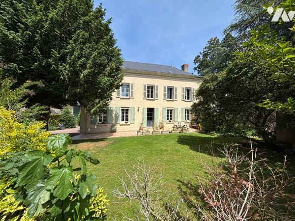 A vendre ensemble immobilier de charme avec activité touristique.