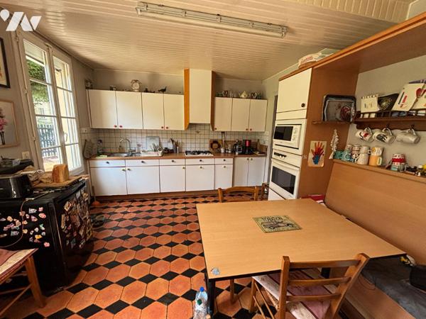 A vendre ensemble immobilier de charme avec activité touristique.
