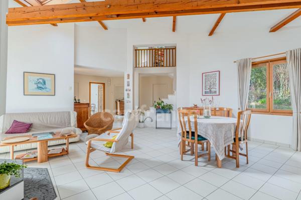 Secteur Saint Martin - maison individuelle 5P de 118,45 m² - annexe à fort potentiel