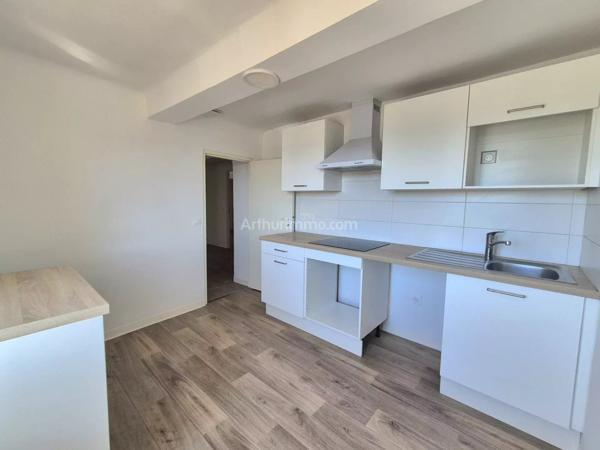 Location Appartement 2 pièces 49 m2 à Le Luc