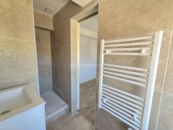 Location Appartement 2 pièces 49 m2 à Le Luc