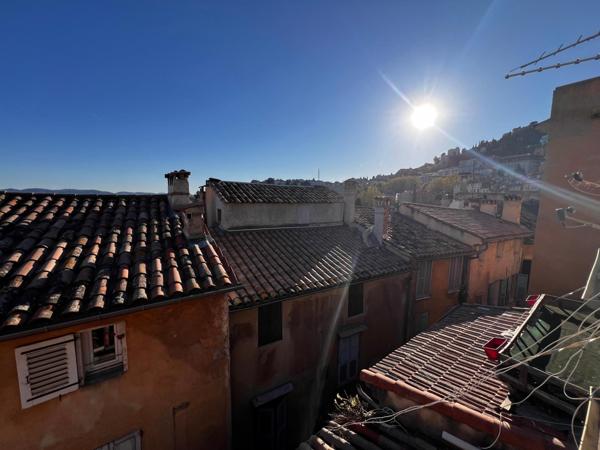 Immeuble de 3 lots d'habitation + annexe