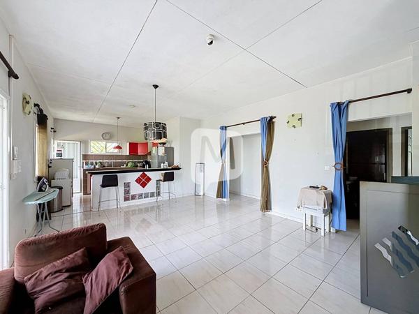 DPT GUYANE, à vendre CAYENNE Maison T4 de 116 m2 sur un terrain de 2 033 m2