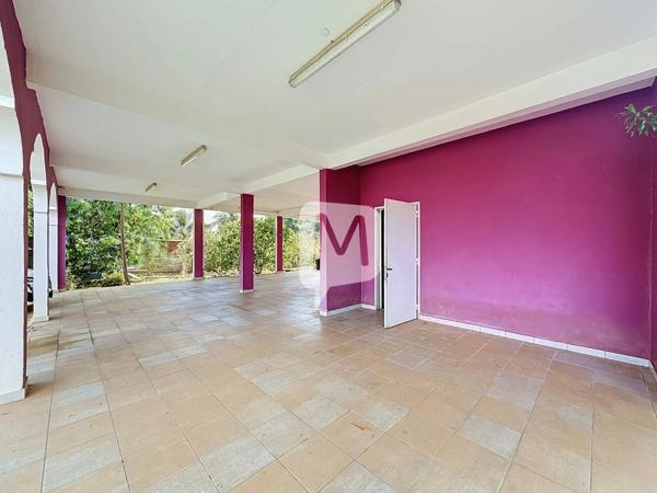DPT GUYANE, à vendre CAYENNE Maison T4 de 116 m2 sur un terrain de 2 033 m2