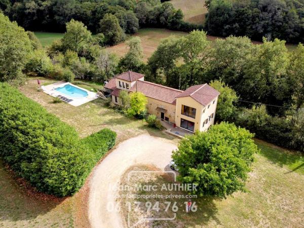 Propriété de charme, 212 m2, 6 chambres, piscine chauffée sur 6774 m2