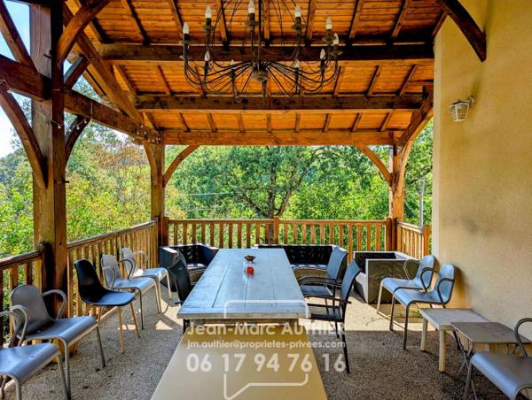 Propriété de charme, 212 m2, 6 chambres, piscine chauffée sur 6774 m2