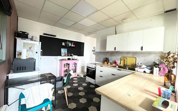 Maison à vendre    4 pièces •  Gémozac