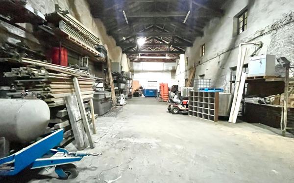 Maison à vendre    4 pièces •  Gémozac