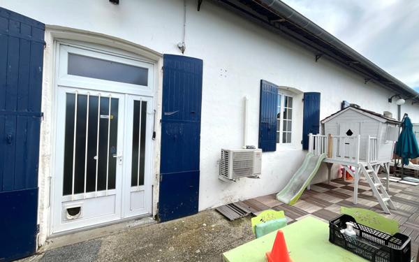 Maison à vendre    4 pièces •  Gémozac