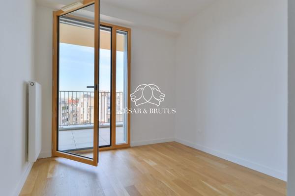 Lyon 7 – Appartement de 84,90 m² – 3 chamnbres – 2 loggias – garage