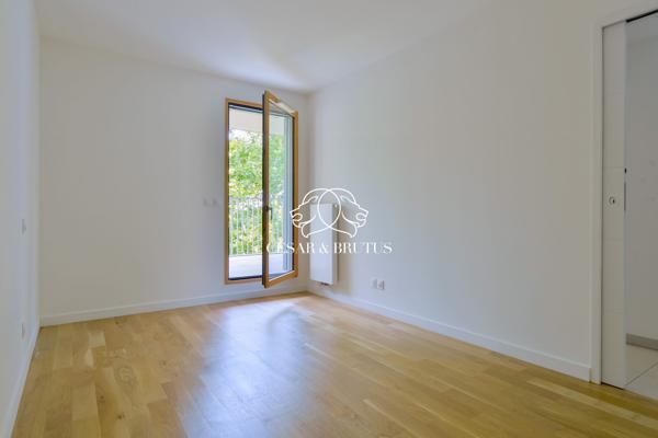 Lyon 7 – Appartement de 84,90 m² – 3 chamnbres – 2 loggias – garage