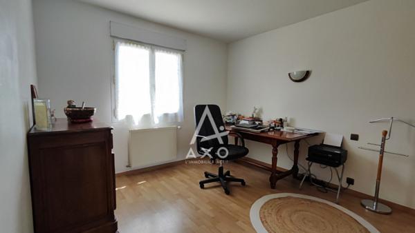 Maison familiale 285 m²  7 chambres, piscine chauffée, sous-sol total