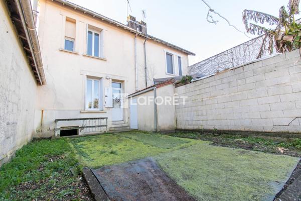 Achat maison Saintes - 3 pièce(s) - 91 m² - 137 800 €